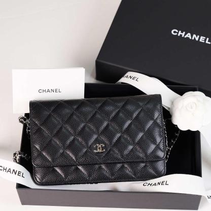 【CHANEL】 チェーンウォレット マトラッセ chain wallet